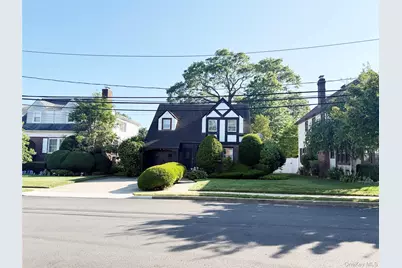 266 E Chester Street, Valley Stream, NY 11580 - Photo 1
