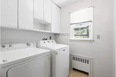 172 Park Hill Avenue, Yonkers, NY 10705 - Photo 11