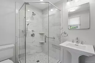 172 Park Hill Ave, Yonkers, NY 10705 - Photo 17