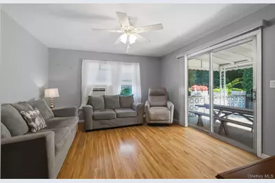 172 Park Hill Avenue, Yonkers, NY 10705 - Photo 9
