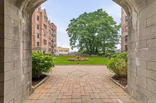 23 Old Mamaroneck Rd, White Plains, NY 10605 - Photo 5