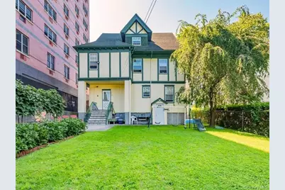 131 Lockwood Avenue, New Rochelle, NY 10801 - Photo 3