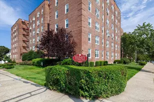 126 Church St, New Rochelle, NY 10805 - Photo 3