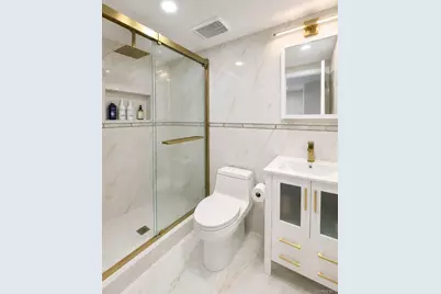 886 Woodmere Drive, Valley Stream, NY 11581 - Photo 25