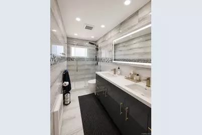 886 Woodmere Drive, Valley Stream, NY 11581 - Photo 19