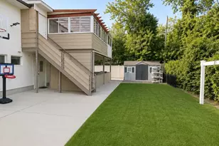 886 Woodmere Dr, Valley Stream, NY 11581 - Photo 35