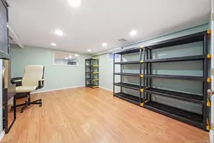 5 Delaware Ave, Commack, NY 11725 - Photo 19
