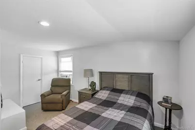 1159 Slabey Avenue, Valley Stream, NY 11580 - Photo 19