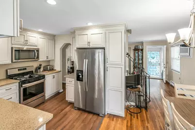 1159 Slabey Avenue, Valley Stream, NY 11580 - Photo 7