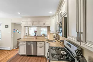 1159 Slabey Ave, Valley Stream, NY 11580 - Photo 11