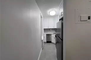 625 Gramatan Ave, Mount Vernon, NY 10552 - Photo 5