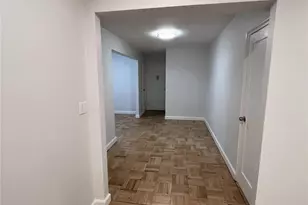 625 Gramatan Ave, Mount Vernon, NY 10552 - Photo 9