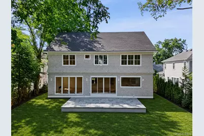 8 Crest Lane, Scarsdale, NY 10583 - Photo 25