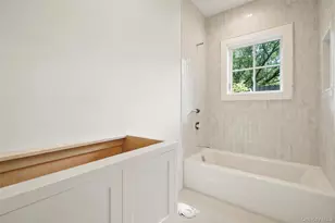 8 Crest Ln, Scarsdale, NY 10583 - Photo 17
