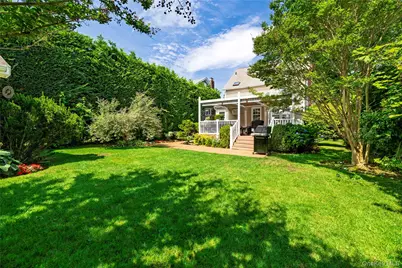 435 Morris Avenue, Rockville Centre, NY 11570 - Photo 3