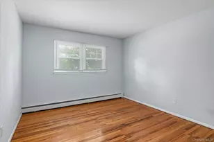 62 Aspen Ln, Stony Brook, NY 11790 - Photo 13