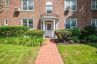 221 Middle Neck Road #G5, Great Neck, NY 11021 - Photo 3