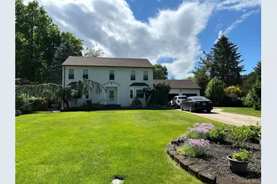15 Fairfields Court, Huntington Station, NY 11746 - Photo 1