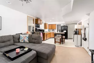 15 Fairfields Ct, Huntington Station, NY 11746 - Photo 13