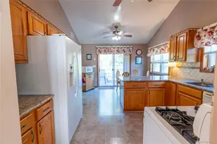 3 Aron Ct, Spring Valley, NY 10977 - Photo 9