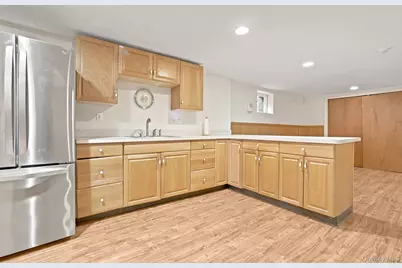 75 Glen Forest Street, Thornwood, NY 10594 - Photo 35