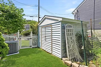 75 Glen Forest Street, Thornwood, NY 10594 - Photo 45