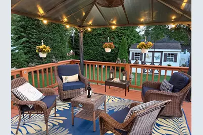 28 Central Avenue, North Babylon, NY 11703 - Photo 23