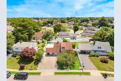 46 Elves Lane, Levittown, NY 11756 - Photo 31