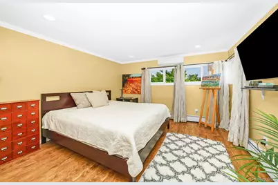 46 Elves Lane, Levittown, NY 11756 - Photo 21