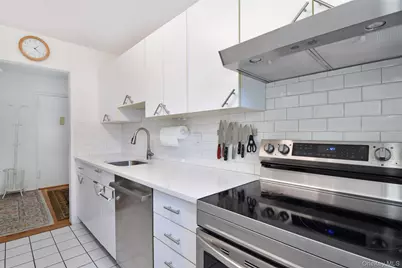 140 N Broadway #A-1, Irvington, NY 10533 - Photo 9
