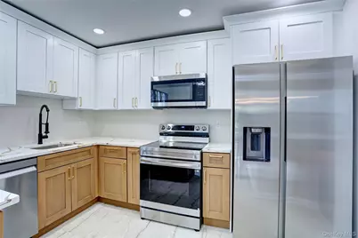 597 Sierra Vista Lane, Valley Cottage, NY 10989 - Photo 5