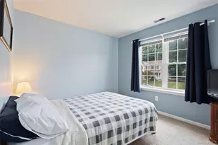14 Lyford Ln, Poughkeepsie, NY 12601 - Photo 17