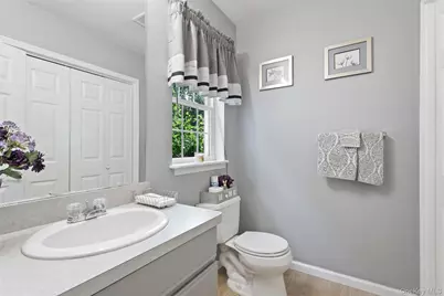 14 Lyford Lane, Poughkeepsie, NY 12601 - Photo 9