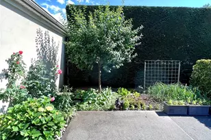 157-24 20th Rd, Whitestone, NY 11357 - Photo 19