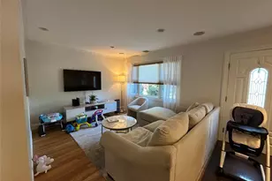 157-24 20th Rd, Whitestone, NY 11357 - Photo 7