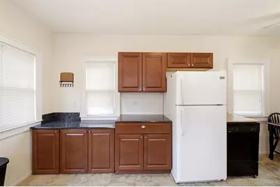 124 Johnson Street, Centerport, NY 11721 - Photo 11