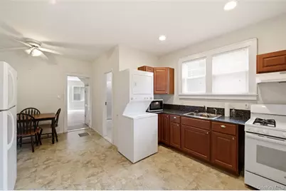 124 Johnson Street, Centerport, NY 11721 - Photo 13