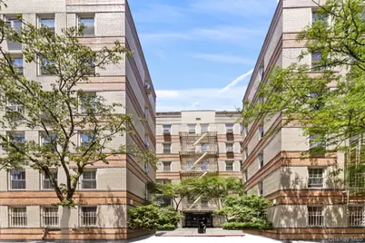 75 Bank Street #1B, New York, NY 10014 - Photo 1