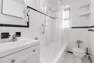 75 Bank St, New York, NY 10014 - Photo 21