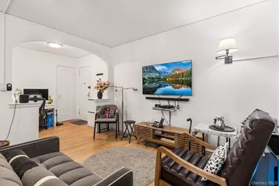 75 Bank Street #1B, New York, NY 10014 - Photo 13