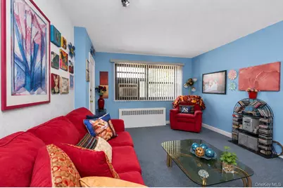 17-01 Utopia Parkway #1, Whitestone, NY 11357 - Photo 3