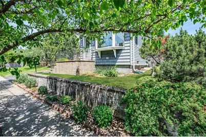 211 Saint Marks Place, East Meadow, NY 11554 - Photo 33