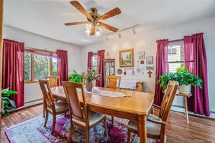 211 St Marks Pl, East Meadow, NY 11554 - Photo 11