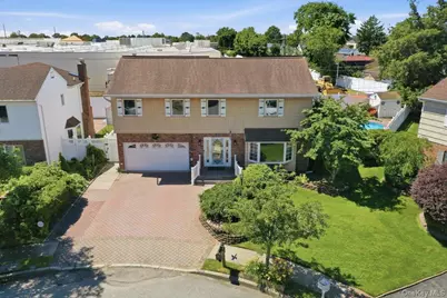 117 Melanie Drive, East Meadow, NY 11554 - Photo 47