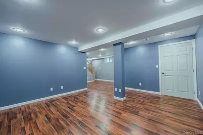 118 Fairmont Avenue, Medford, NY 11763 - Photo 19
