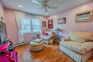118 Fairmont Ave, Medford, NY 11763 - Photo 9