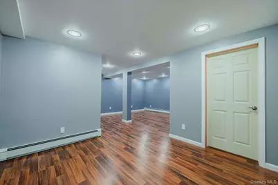 118 Fairmont Avenue, Medford, NY 11763 - Photo 17