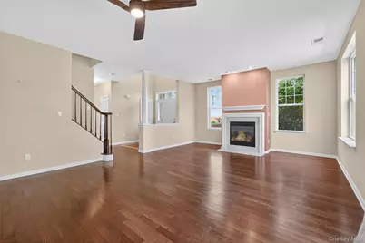 8 Green Court, Middletown, NY 10940 - Photo 11