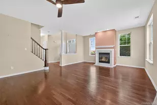 8 Green Ct, Middletown, NY 10940 - Photo 11