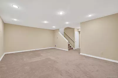 8 Green Court, Middletown, NY 10940 - Photo 39